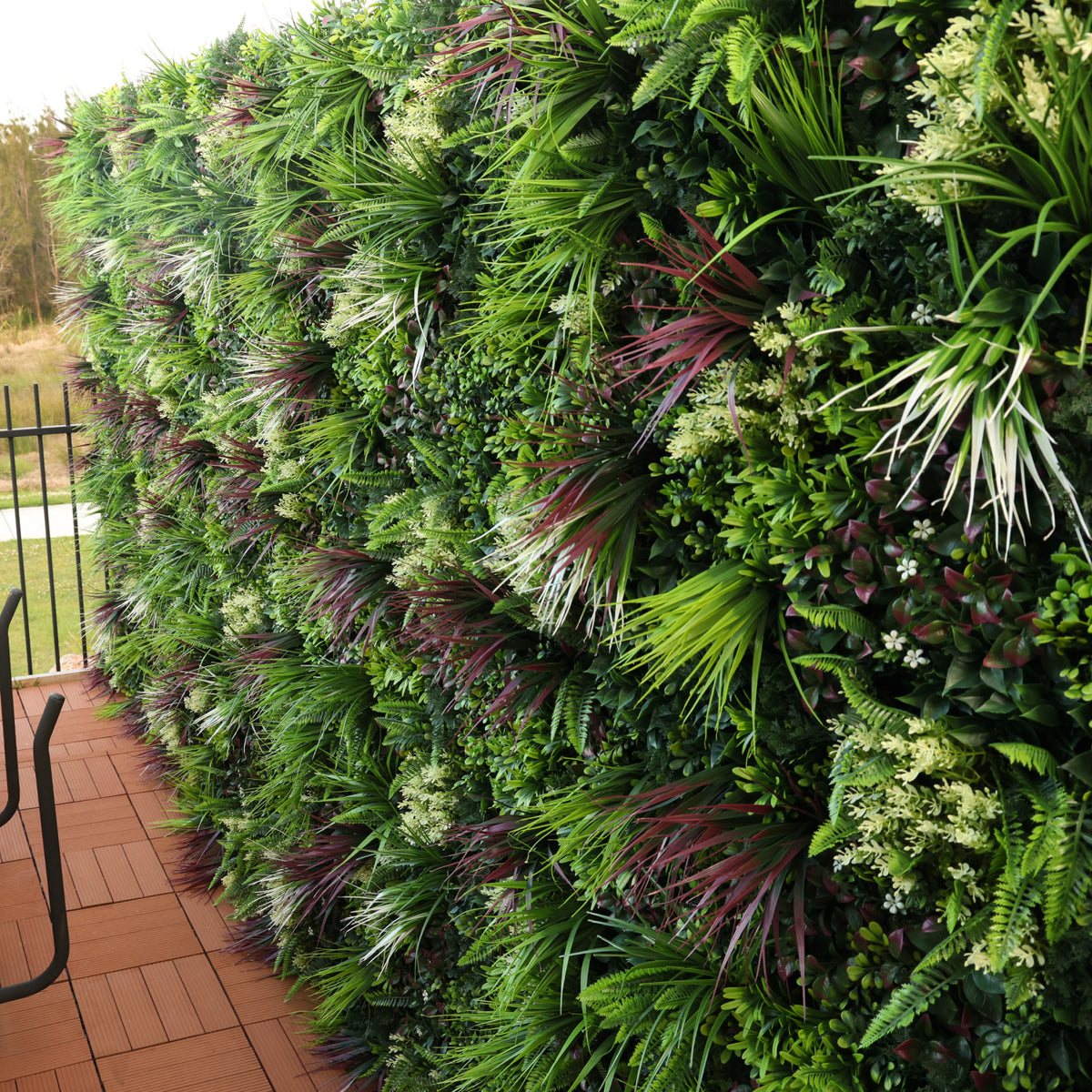 Tropical fence